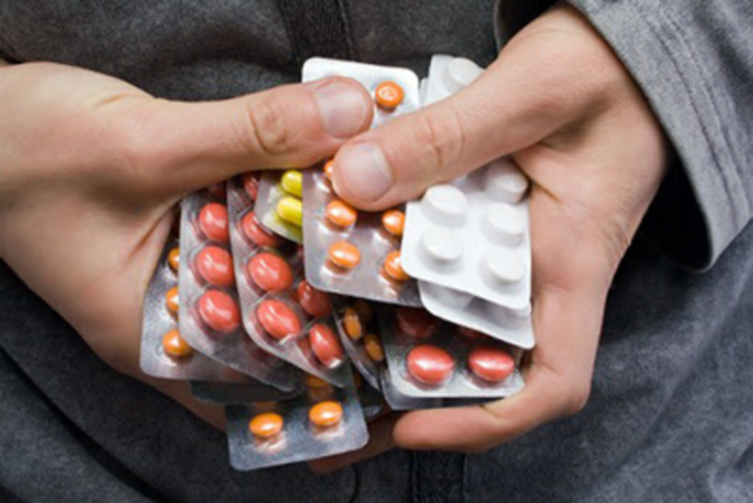 Aspirin và một số loại thuốc có thể kích hoạt hen suyễn